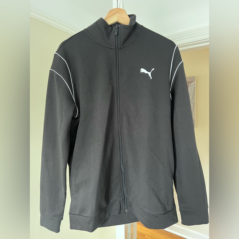 NWT Puma light jacket